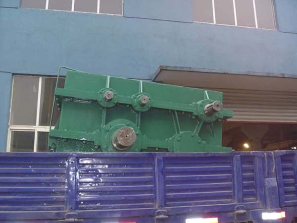 磚機(jī)專用ZSS減速機(jī)